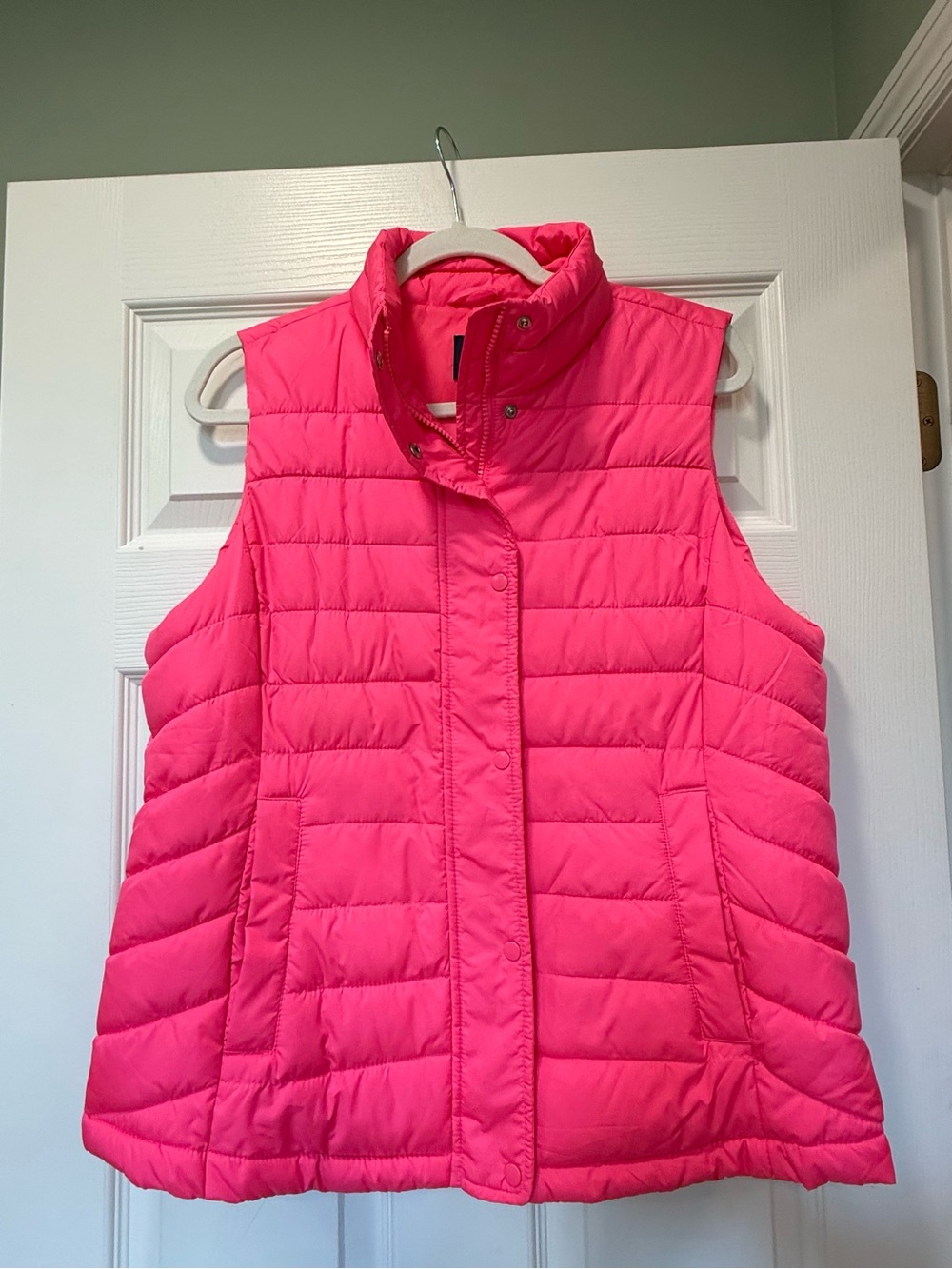 Women’s Gap Factory Hot Pink Quilted Puffer Vest